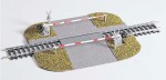 Przejazd kolejowy z zaporami do montażu, H0, PIKO 55725