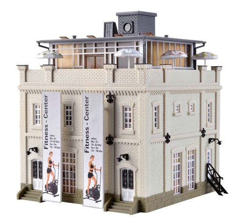 Centrum Fitness z tarasem na dachu, skala H0, Vollmer 43608