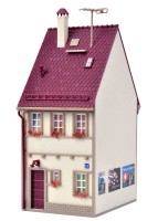 Kamienica z ulicy Kolejowej nr 11, skala H0, Vollmer 43670