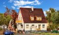 Dom jednorodzinny z Lindenstrasse, skala H0, Kibri 38710