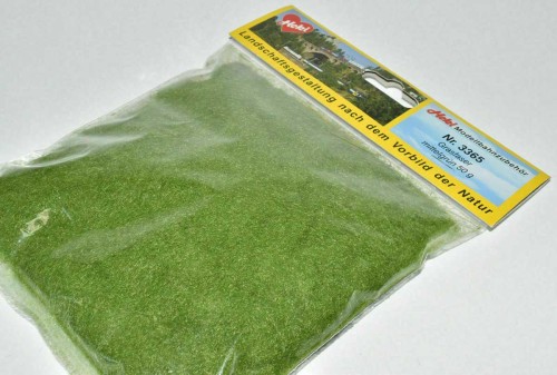 Trawa elektrostatyczna 2.5 mm, średnio-zielona, 50g, Heki 3365