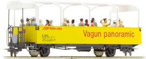 Wagon panoramiczny z figurkami B 2097 RhB, H0m, BEMO 3280117