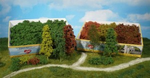 Krzewy i drzewka naturalne średnio-zielone 15 szt., Heki 1632