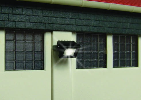 Reflektor punktowy na ścienny LED biały, skala H0, Viessmann 6333